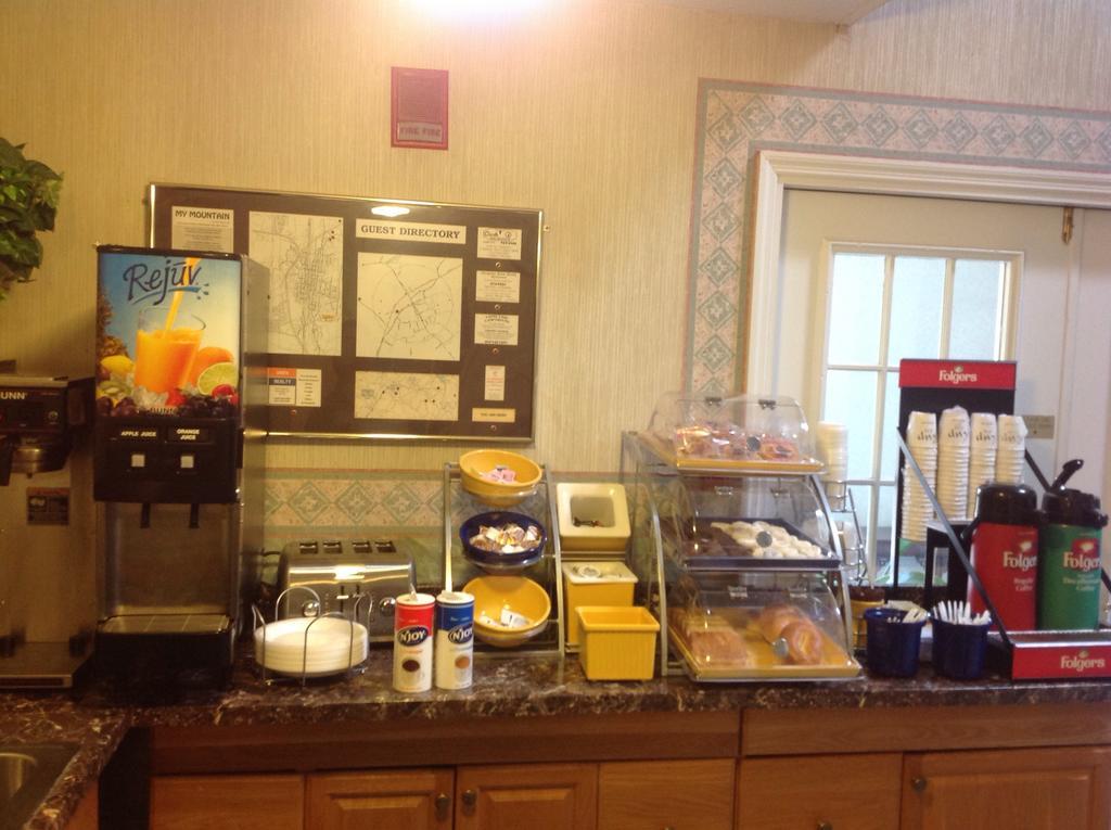 Americas Best Value Inn Blue Ridge Kültér fotó